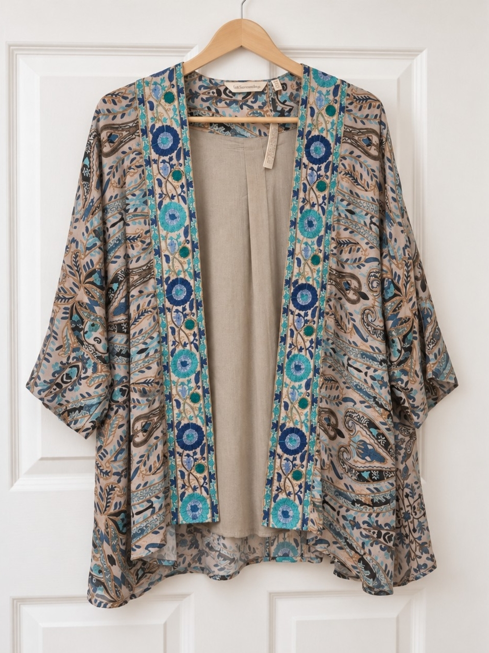 Embroidered Open-Front Kimono Jacket in Beige and Teal